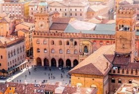 Bologna - Emilia Romagna - Italia - Xerendipity Selezione Personale Domestico Referenziato Garantito 03