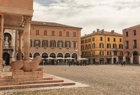 Modena - Emilia Romagna - Italia - Xerendipity Selezione Personale Domestico Referenziato Garantito 10