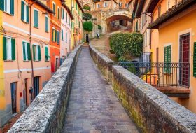 Perugia - Umbria - Italia - Xerendipity Selezione Personale Domestico Referenziato Garantito 03