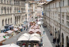 Perugia - Umbria - Italia - Xerendipity Selezione Personale Domestico Referenziato Garantito 10