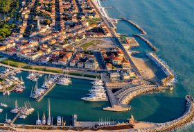 Pisa - Toscana - Italia - Xerendipity Selezione Personale Domestico Referenziato Garantito 04